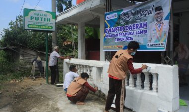 Kegiatan Bakti Sosial, Pramuka Peduli Kwarda Jambi Sasar Masjid Putih Ditepi Sungai Batanghari