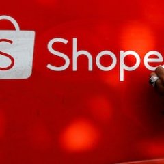 Apakah pengembalian barang harus disetujui penjual